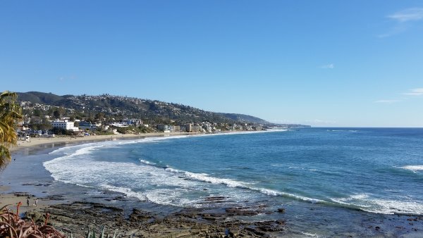 THE VILLAGES 
Laguna Beach Real Estate
